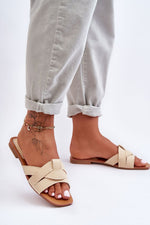  Şlapi model 183493 Step in style 
