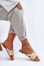  Şlapi model 183493 Step in style 